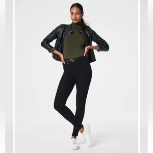 SPANX Ankle Skinny Jeans